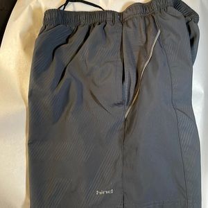 Hind short size M